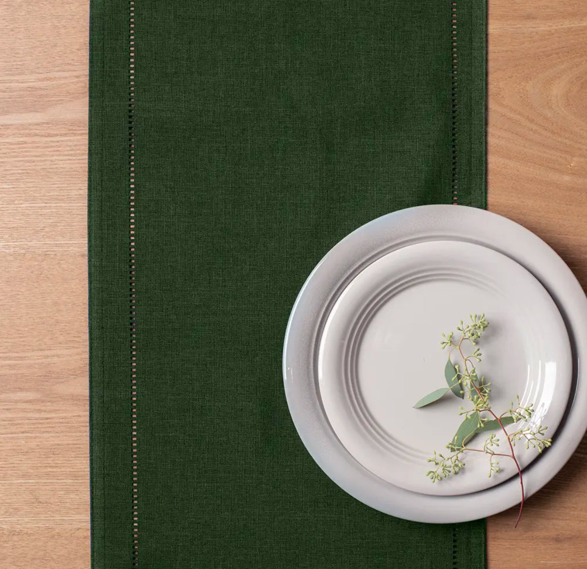 Holiday Hemstitch Table Runner 35cm x 180cm(14”x72”)