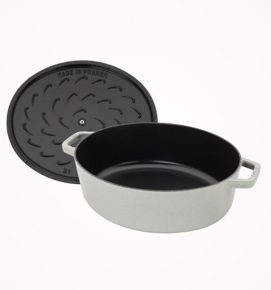 Staub Oval Cocotte 31cm 5.9L