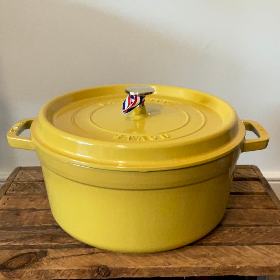Staub Round Cocotte 28cm 6.7L