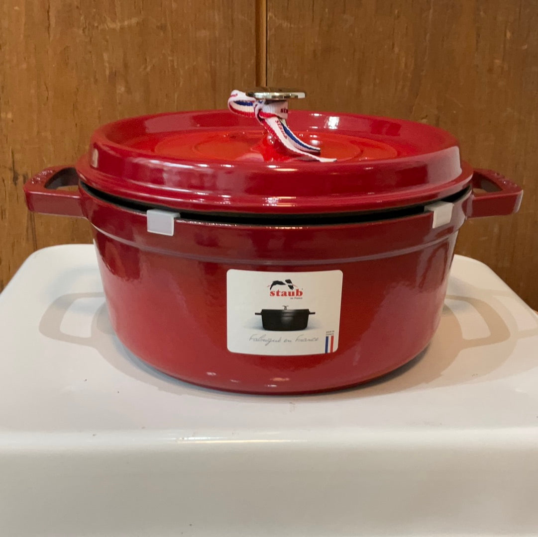 Staub Round Cocotte 20cm 2.2L