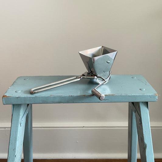 Stainless Steel Herb Mill