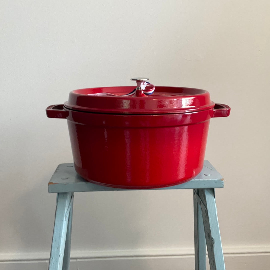 Staub Round Cocotte 28cm 6.7L