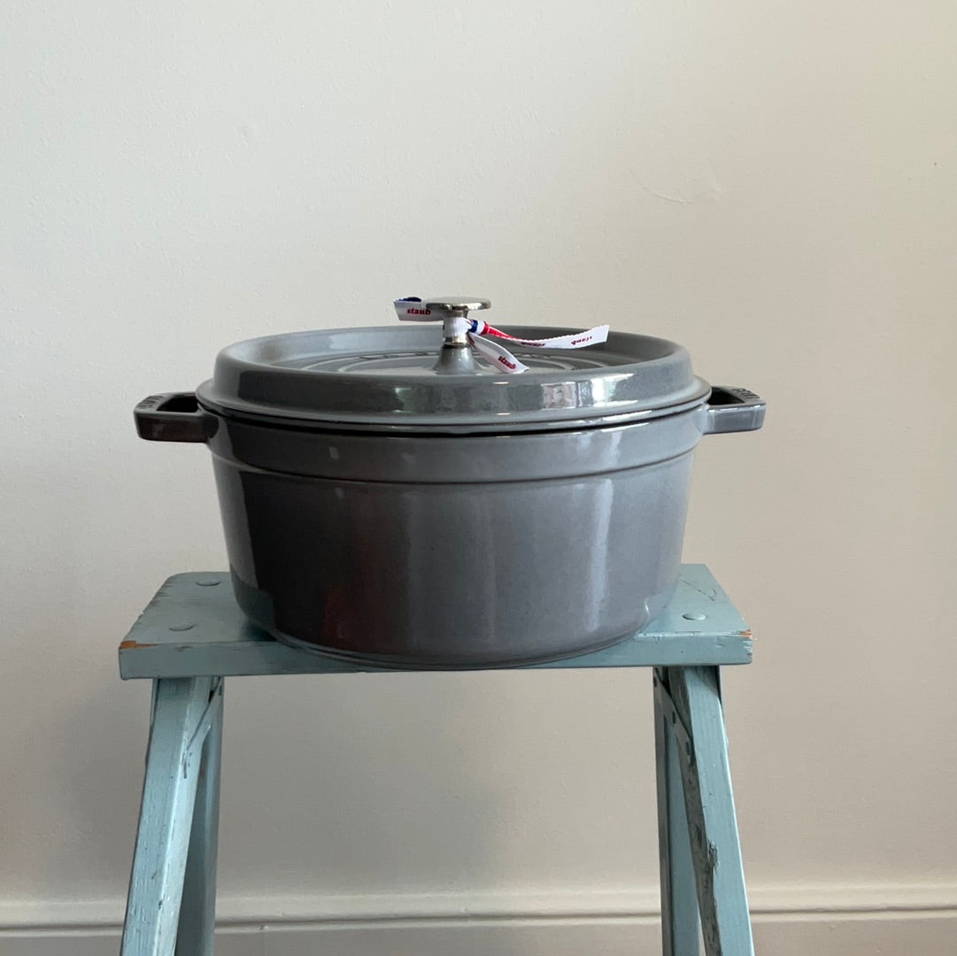 Staub Round Cocotte 28cm 6.7L