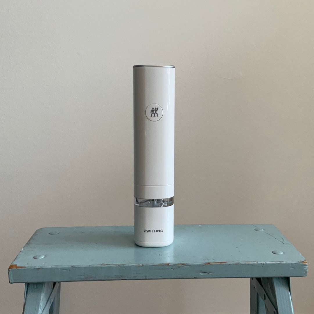 Electric Salt and Pepper Mill