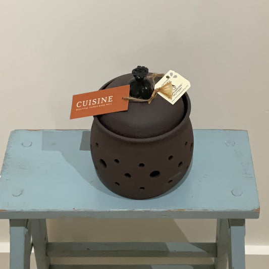 Firestone pottery - Garlic Keeper