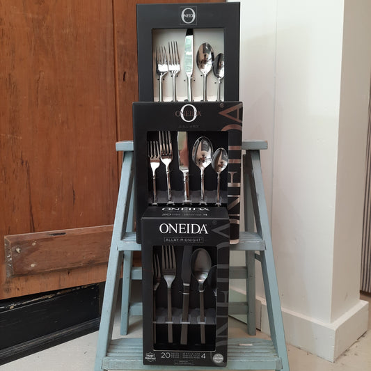 Oneida's 20 piece Flatware Sets for 4