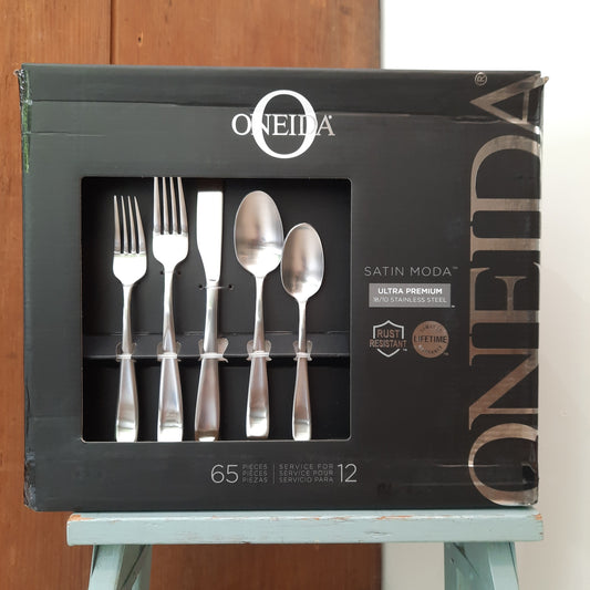 Oneida Satin Moda Flatware Set for 12 (65 pieces)