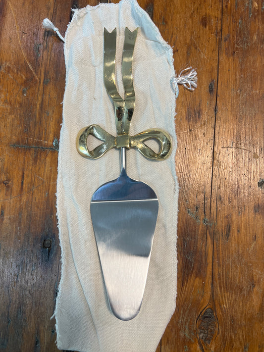 Festive Bow Cake Server 🎂