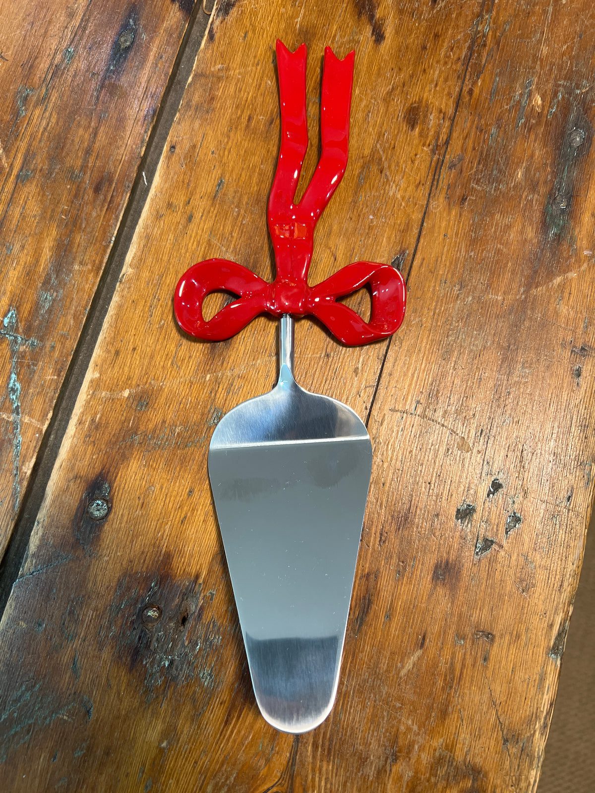 Festive Bow Cake Server 🎂