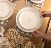 Woodbury Lane Plates