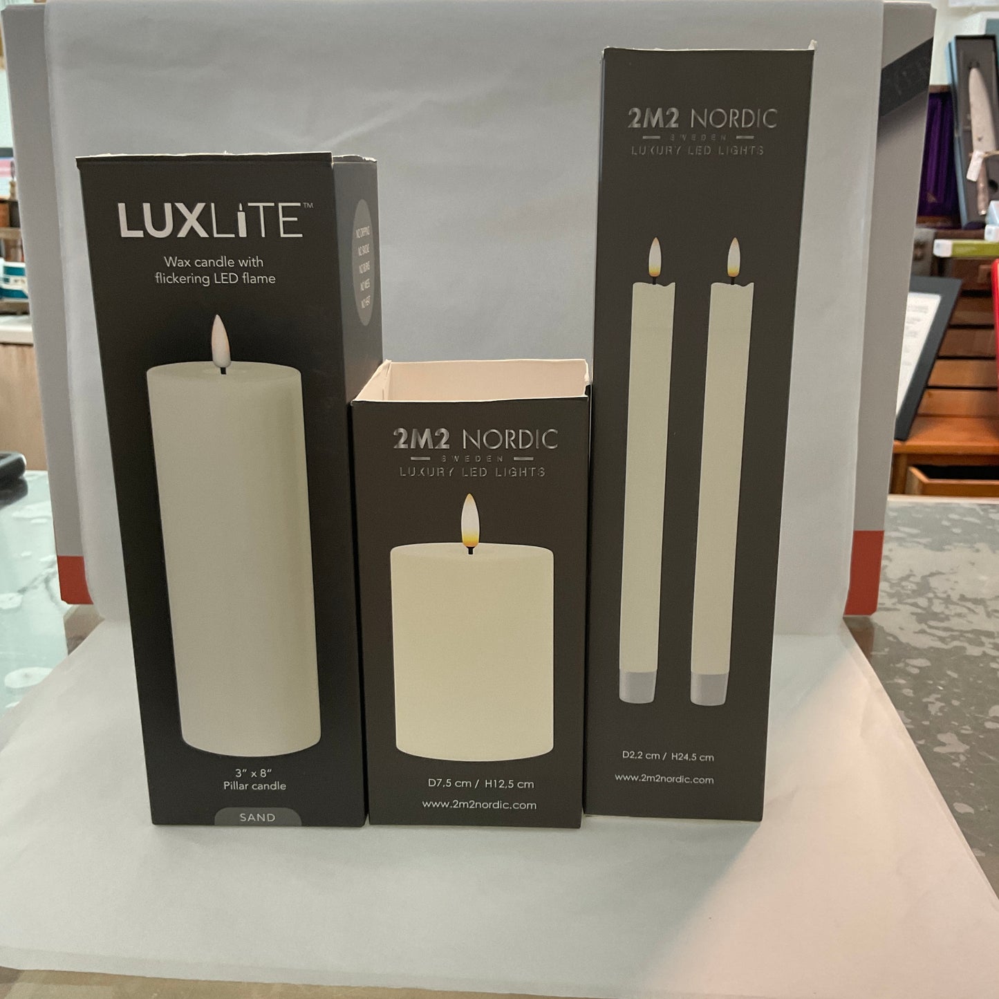 Luxlite wax candles with flame (battery)