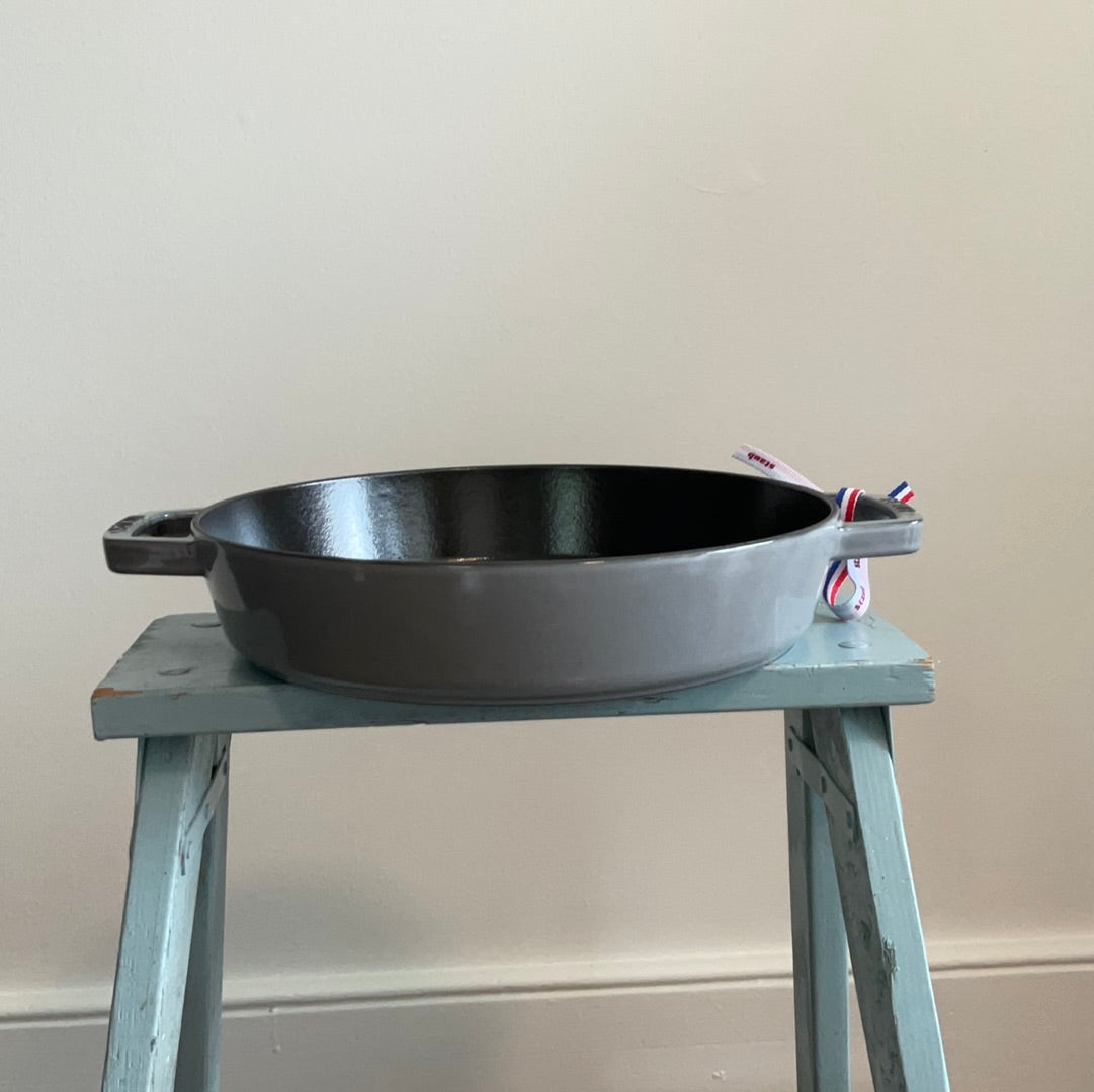 Staub Cast Iron Paella Pan - 2 Handles 34cm 4.25L